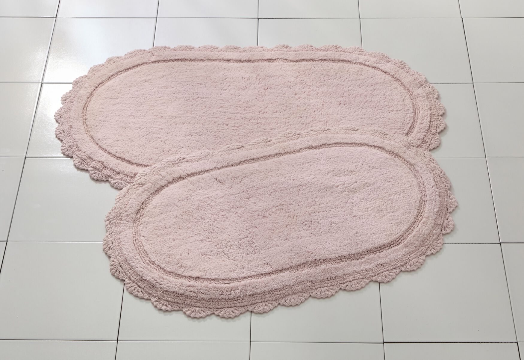 Oval Crochet Bath Mat
