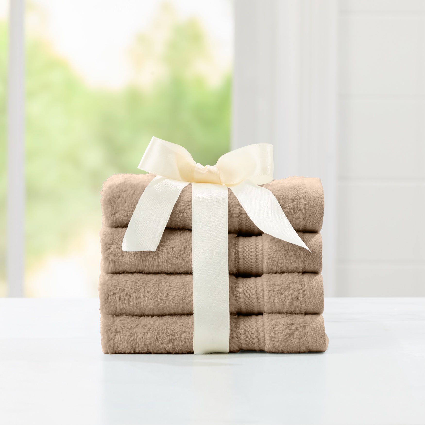 Amore Plush Wash Cloth 4-PC Set