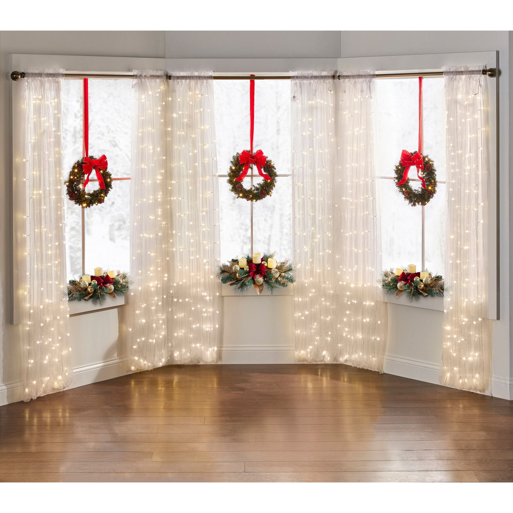 Set Of 3 Cordless Pre Lit Mini Christmas Wreaths