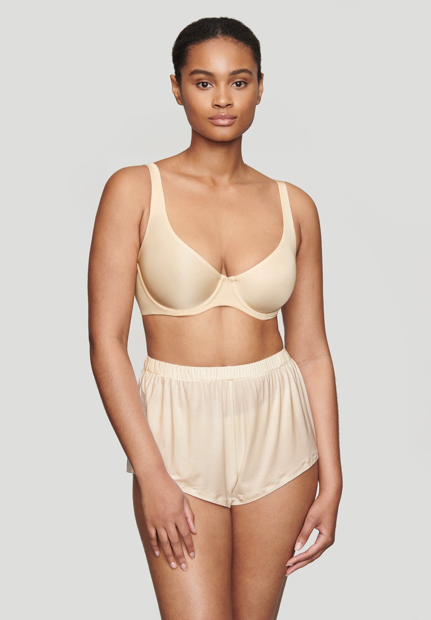 The Flutter Short - Modal, PEARL, hi-res image number 0