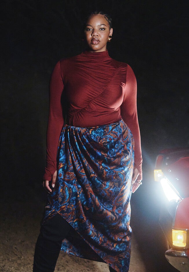 Barkwood x ELOQUII Tissue Ruched Detail Top, , alternate image number null