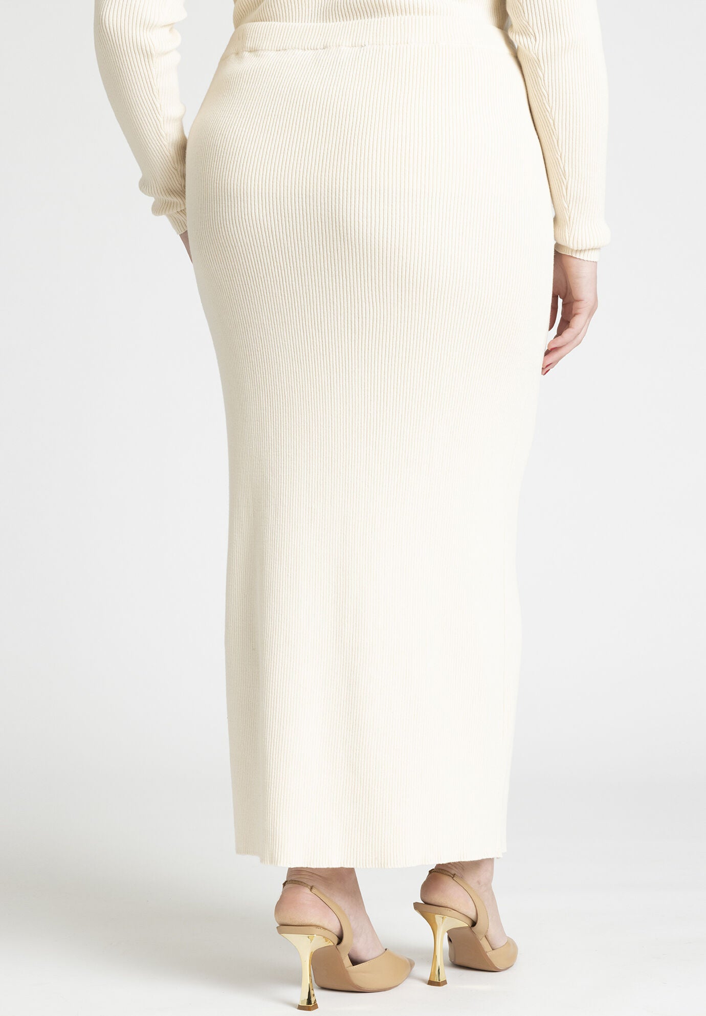 Cream sweater skirt shop