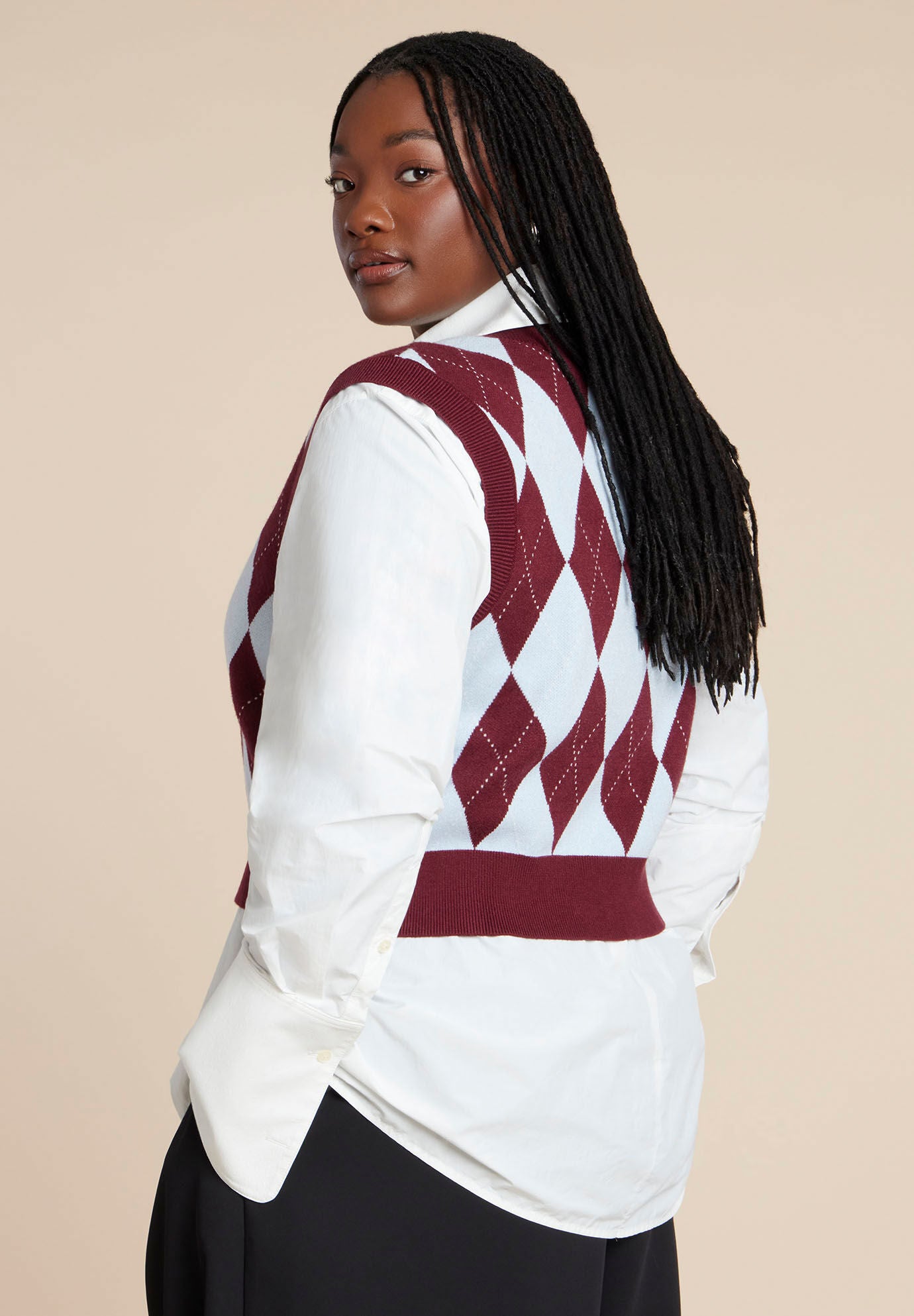 Intarsia Sweater Vest, TIMELESS ARGYLE, on-hover image number 1