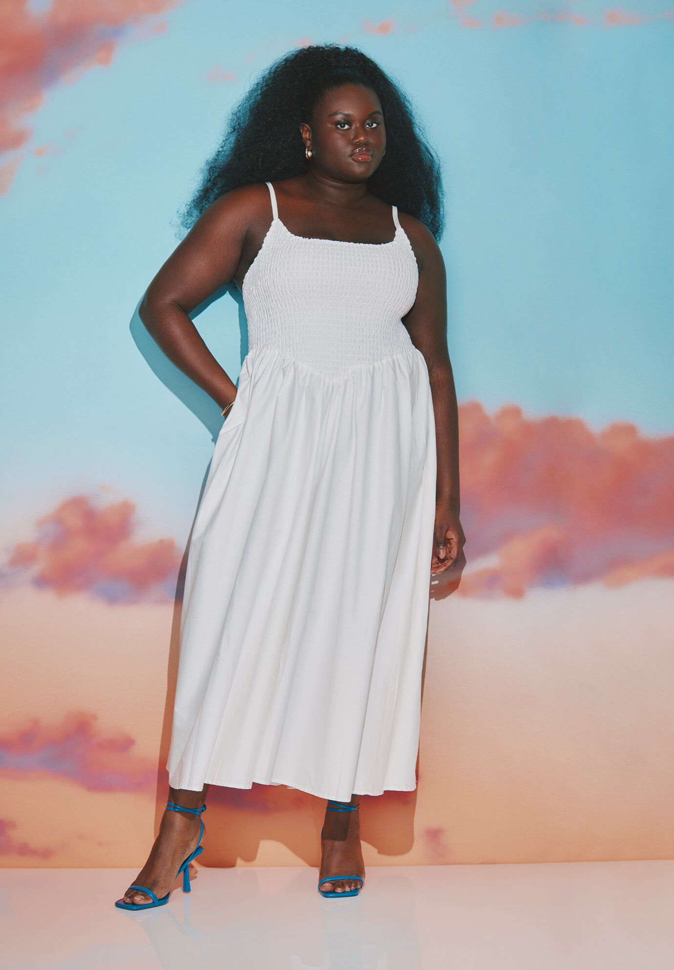 2705_00002_mc_0007.jpg?sw=653&