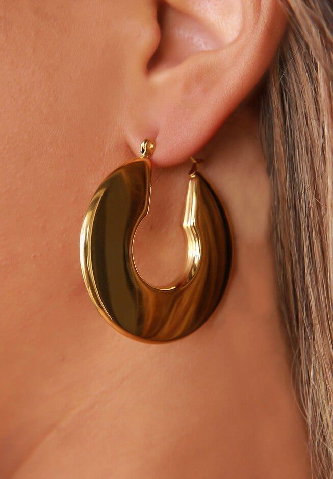 Amanda Earrings, , on-hover image number null