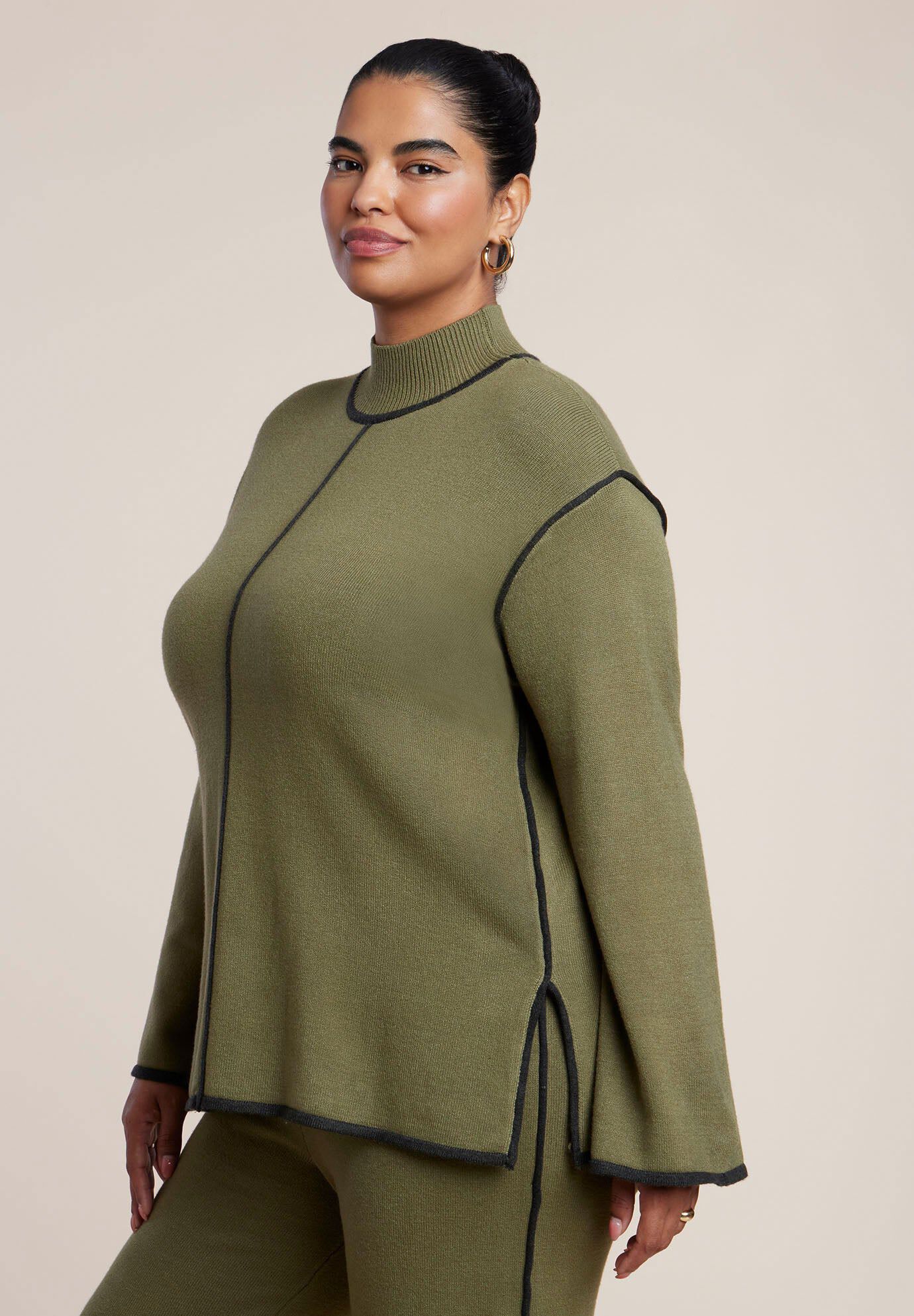 Tipping Detail Mock Neck Sweater