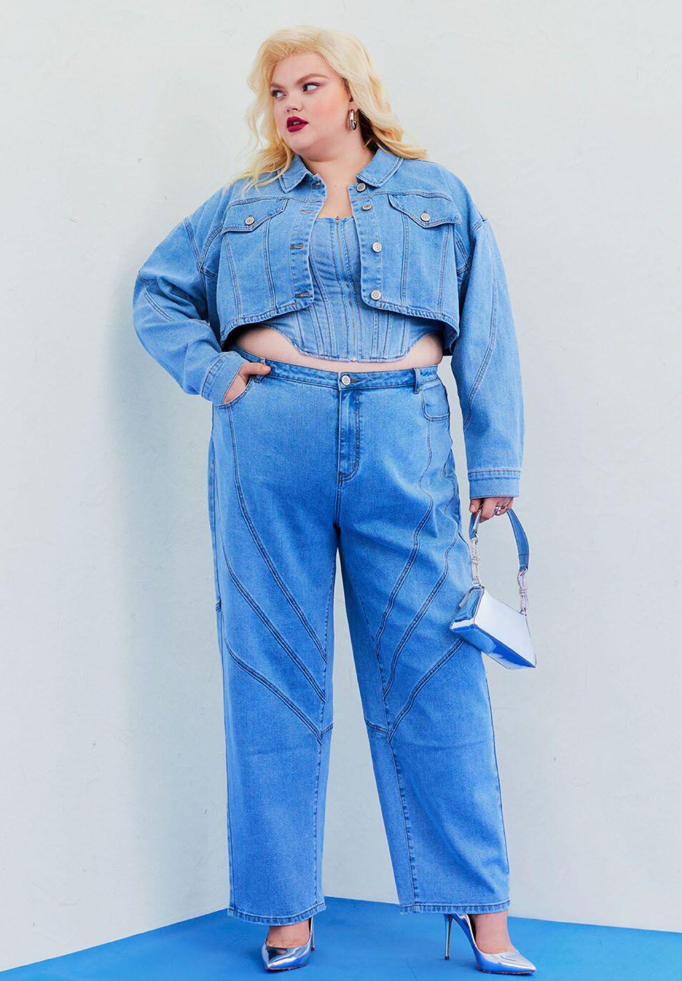 ELOQUII Elements Women's Plus Size Wide Leg Cargo Jeans 
