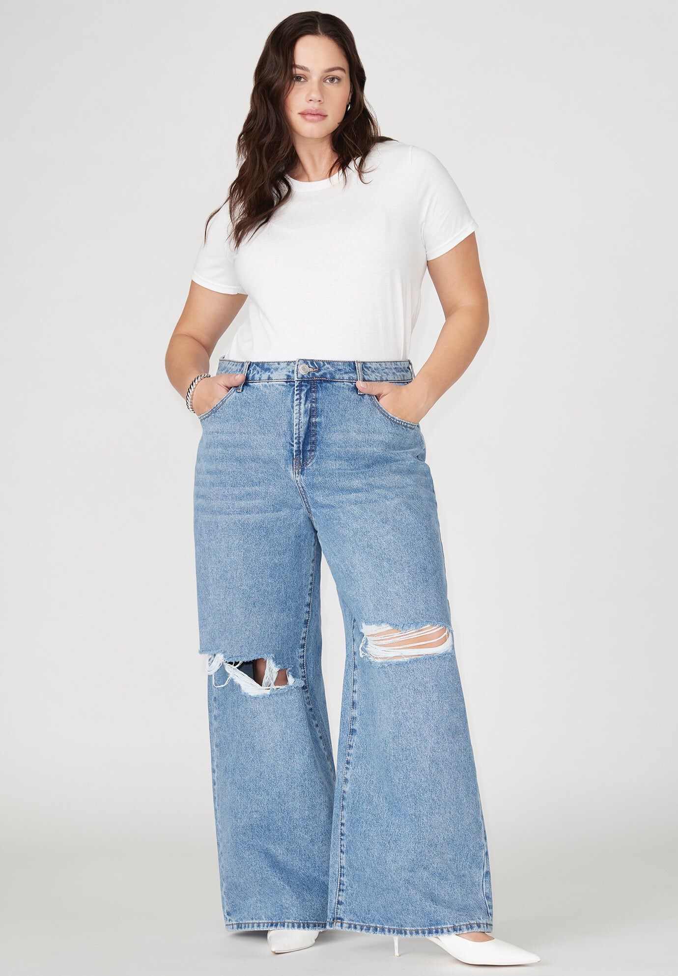 The Yvette Rigid Wide Leg  Jean