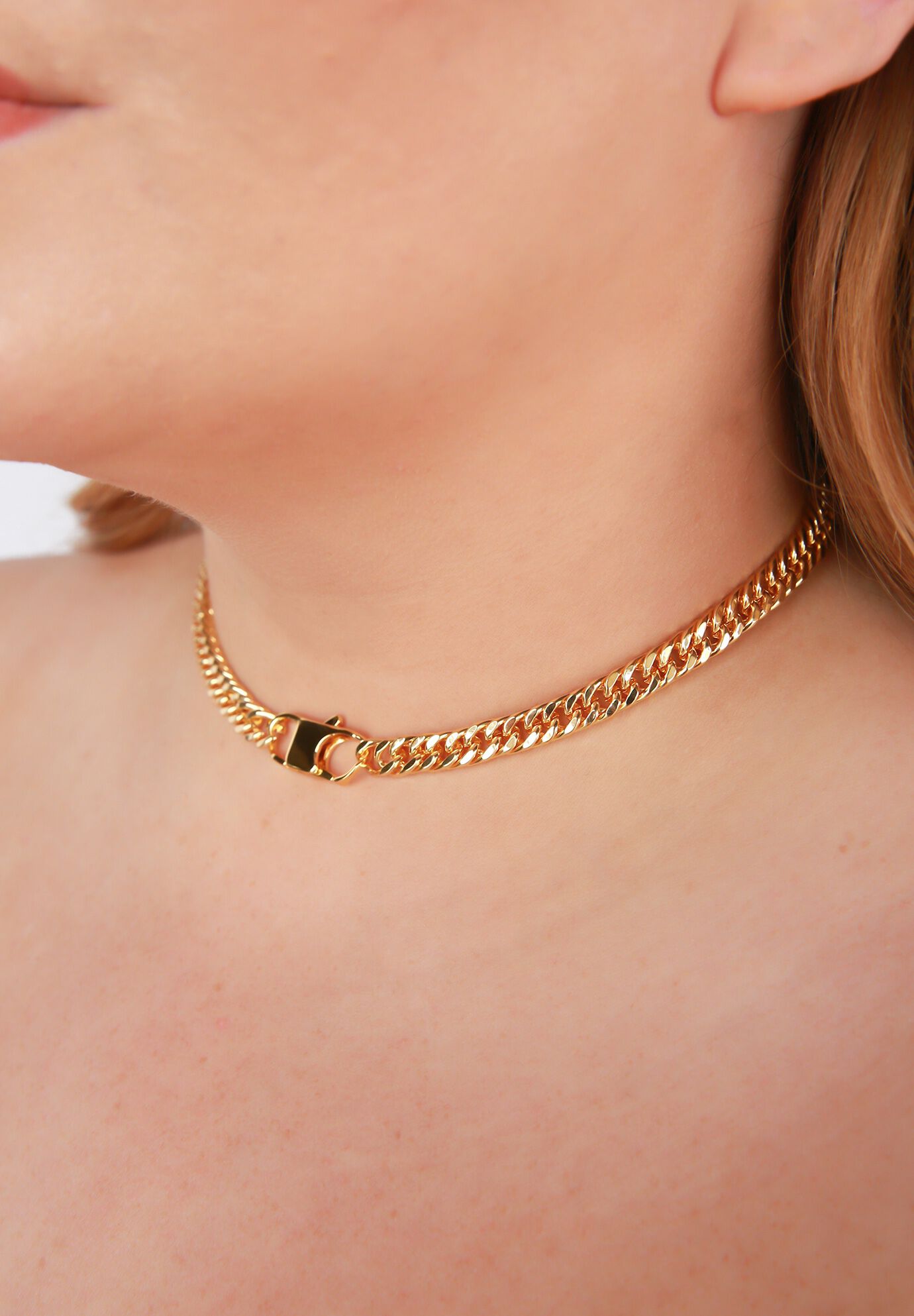 Mini Chase Necklace, , on-hover image number 1