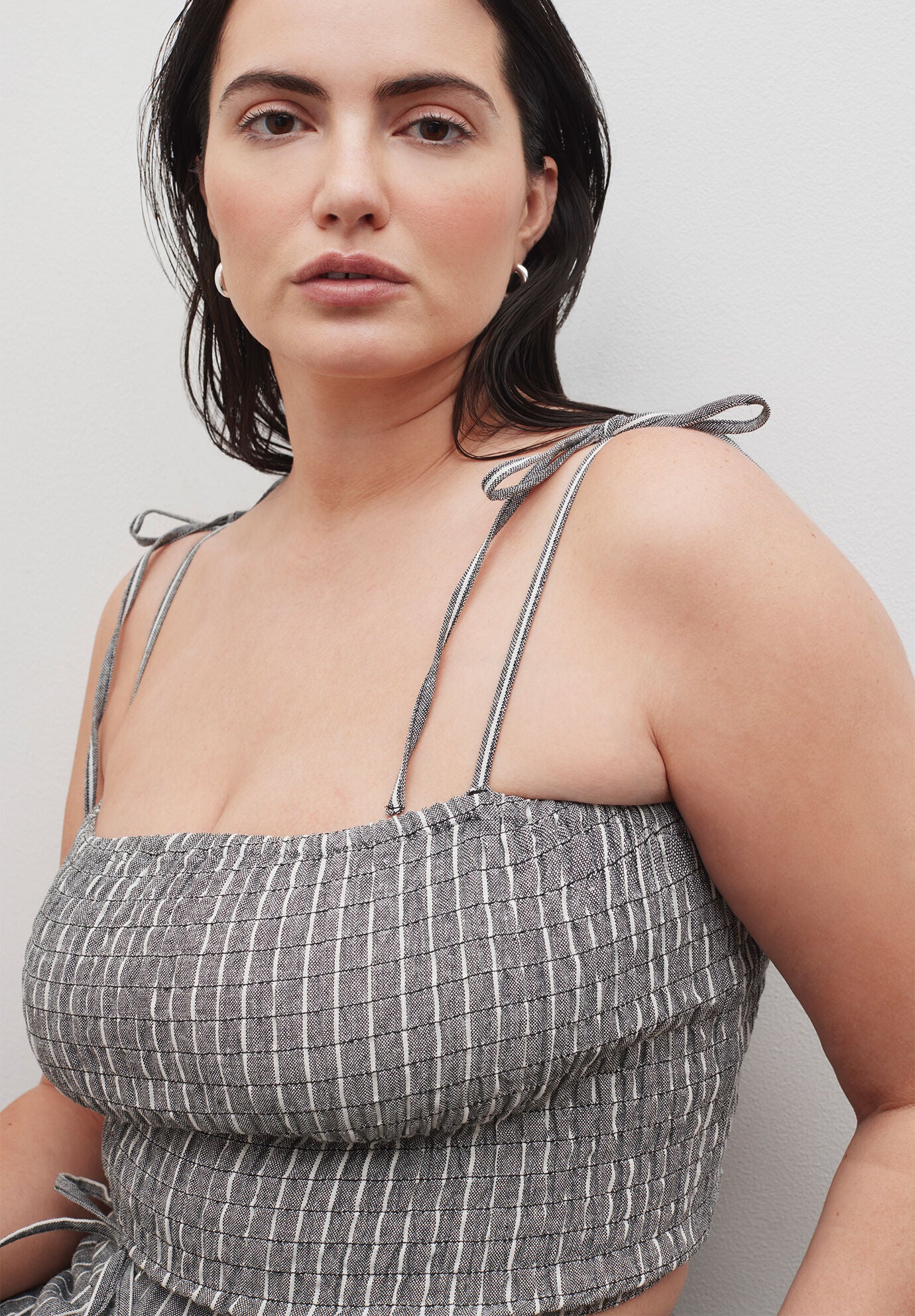 Plus Size Tops Blouses Shirts at ELOQUII Eloquii