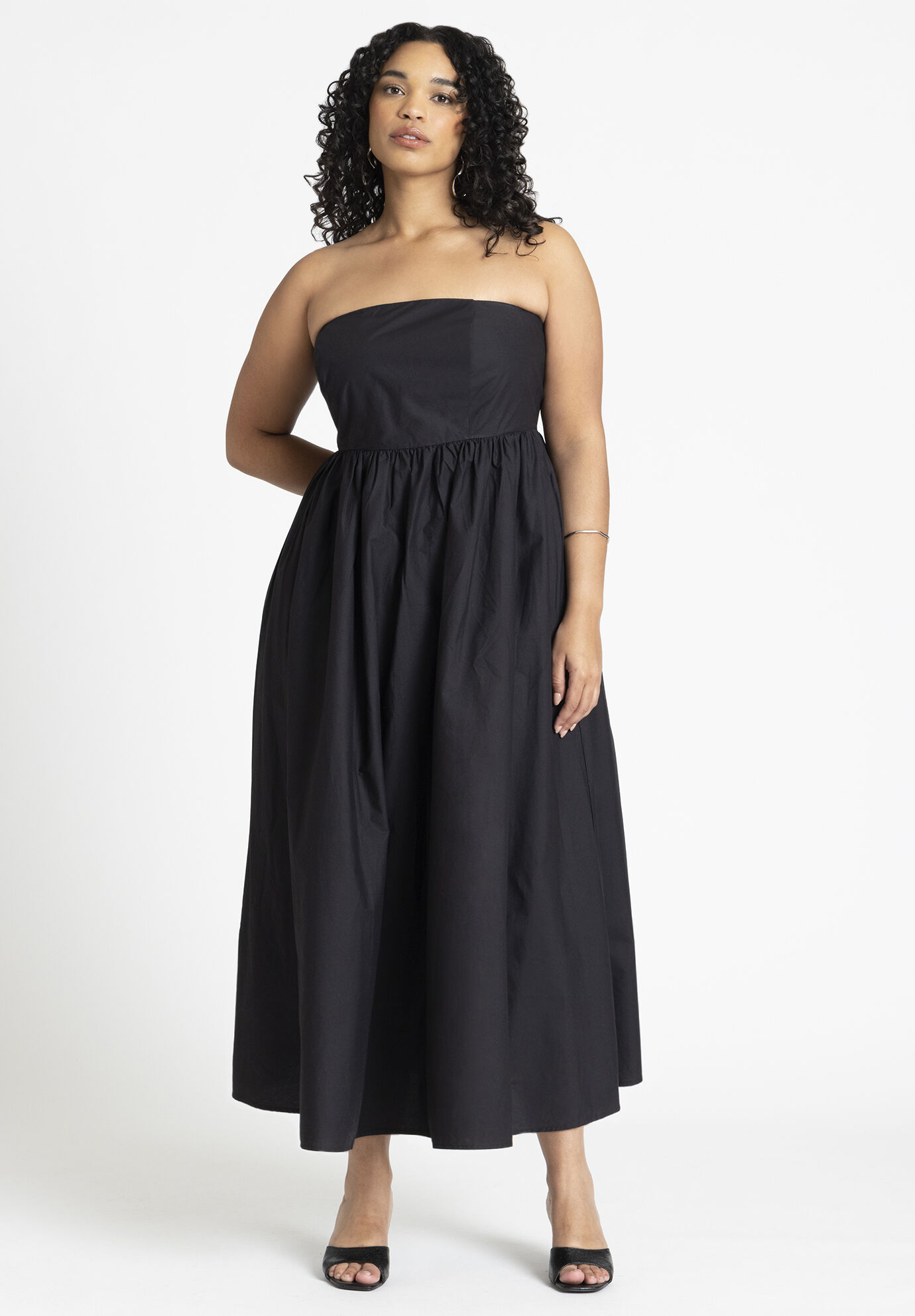 Plus Size Fit-and-Flare Fitted Pocketed Maxi Dress