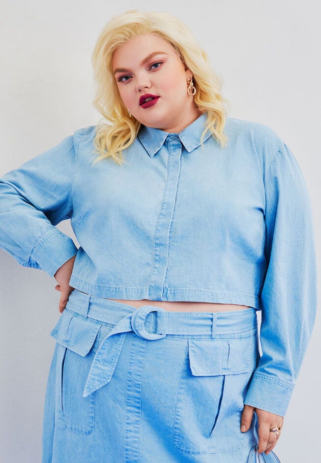 Chambray Cropped Button Down, , alternate image number null