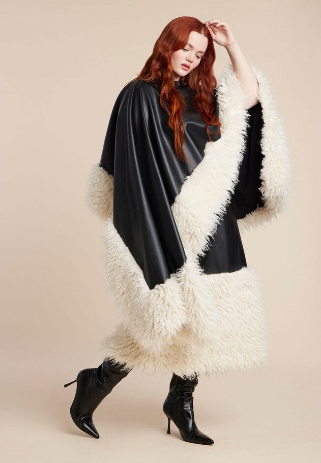 Faux Leather Cape With Faux Fur Trim, BLACK AND CREAM, alternate image number 3