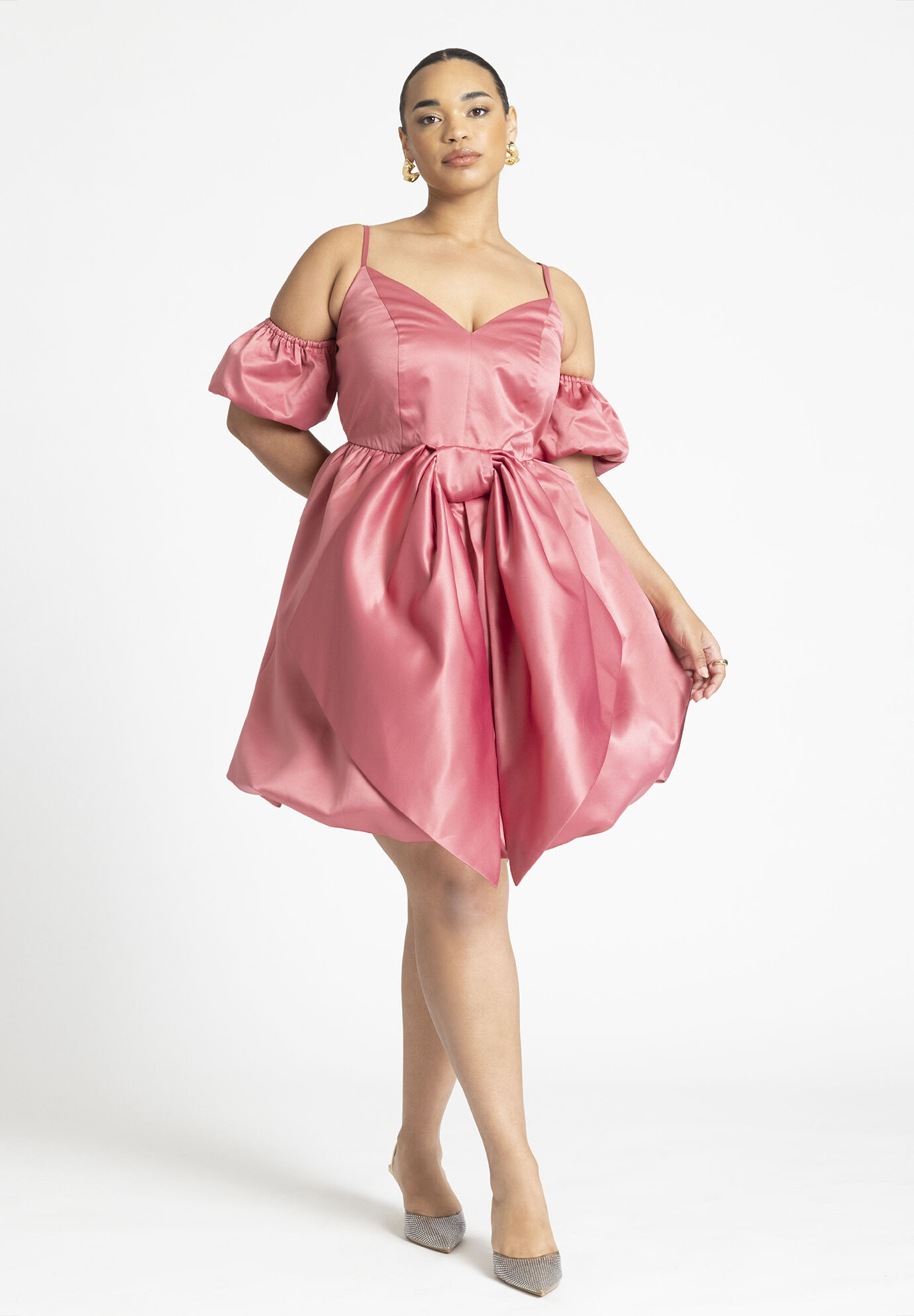 Plus Size Short Dress With a Bow(s)