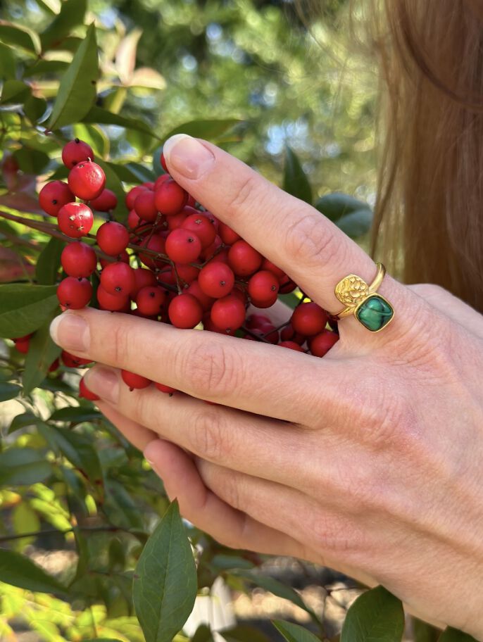 Renee Ring, GOLD AND GREEN, alternate image number 1