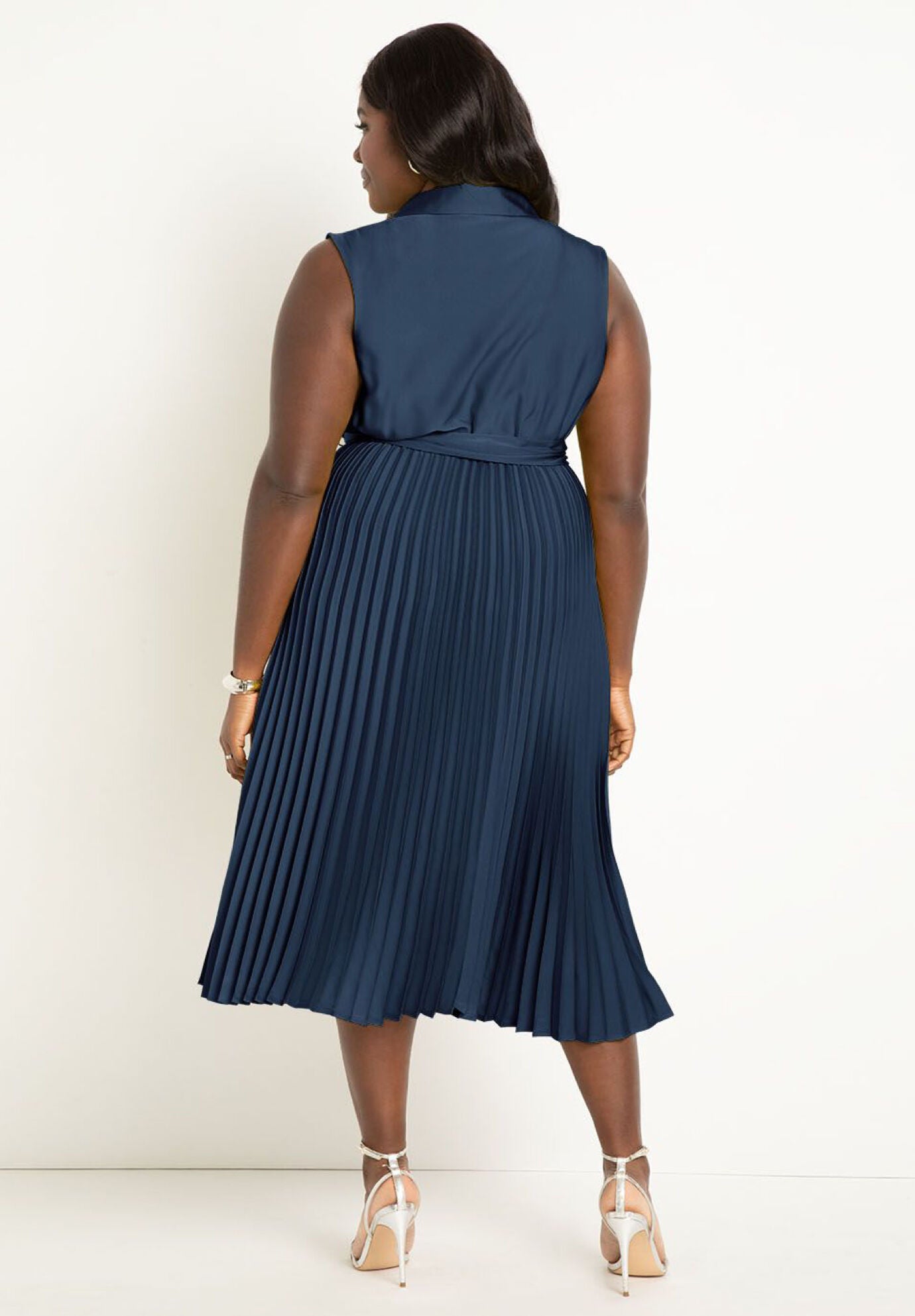 Eloquii lace evening discount dress with pleated skirt