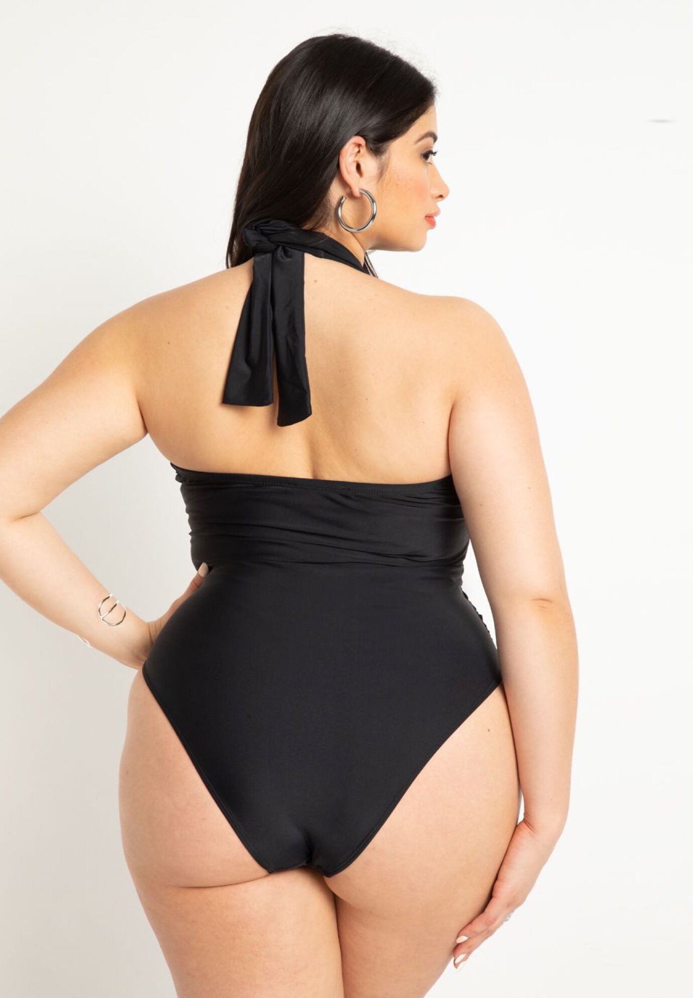 Halter bathing suit with underwire top