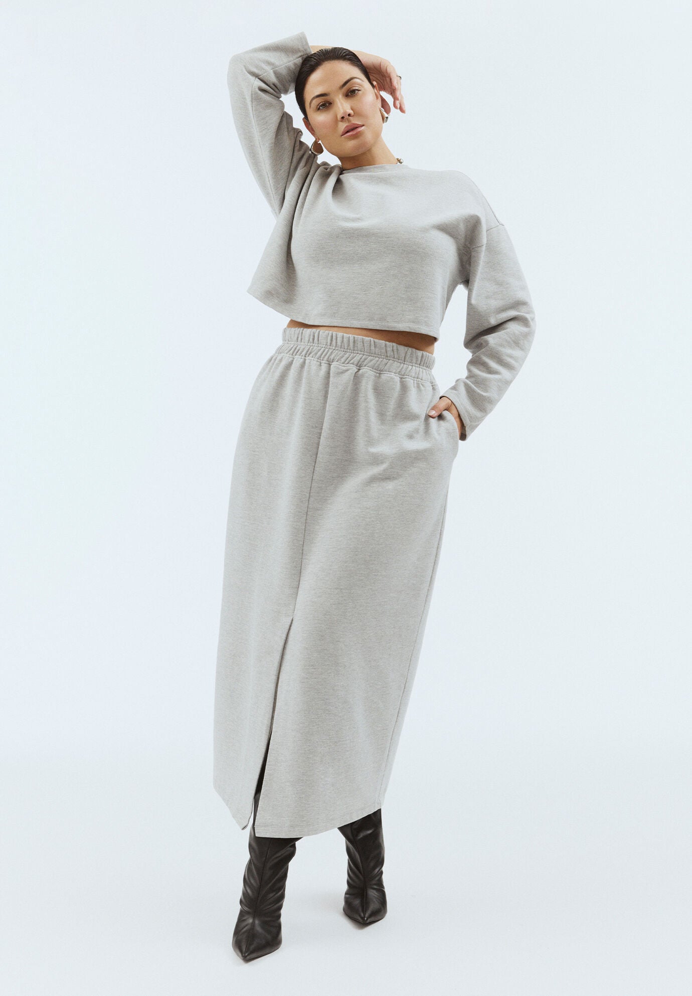 Boxy Turtleneck Sweater with Three Quarter Sleeves, Black