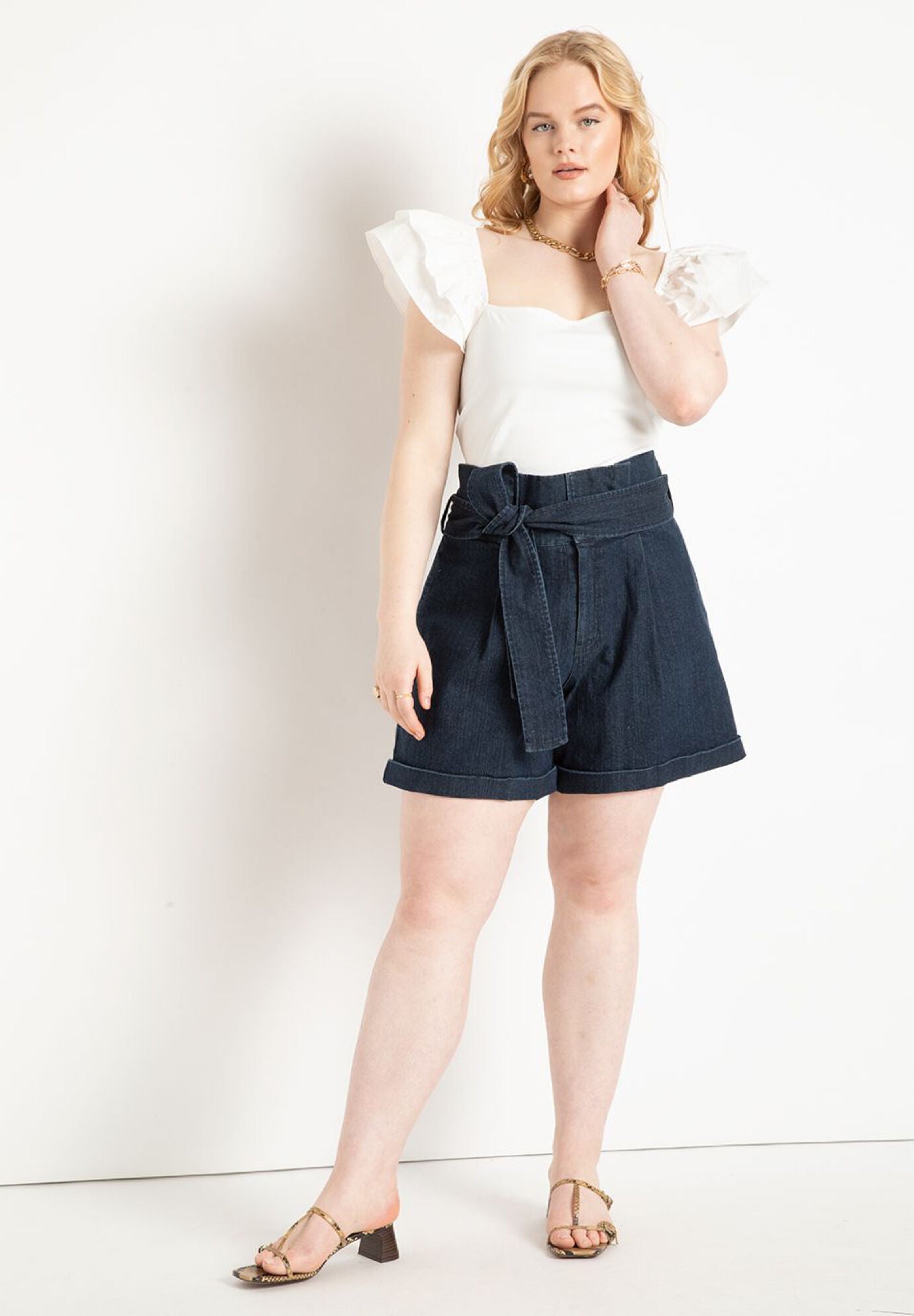 Denim shorts with outlet denim belt