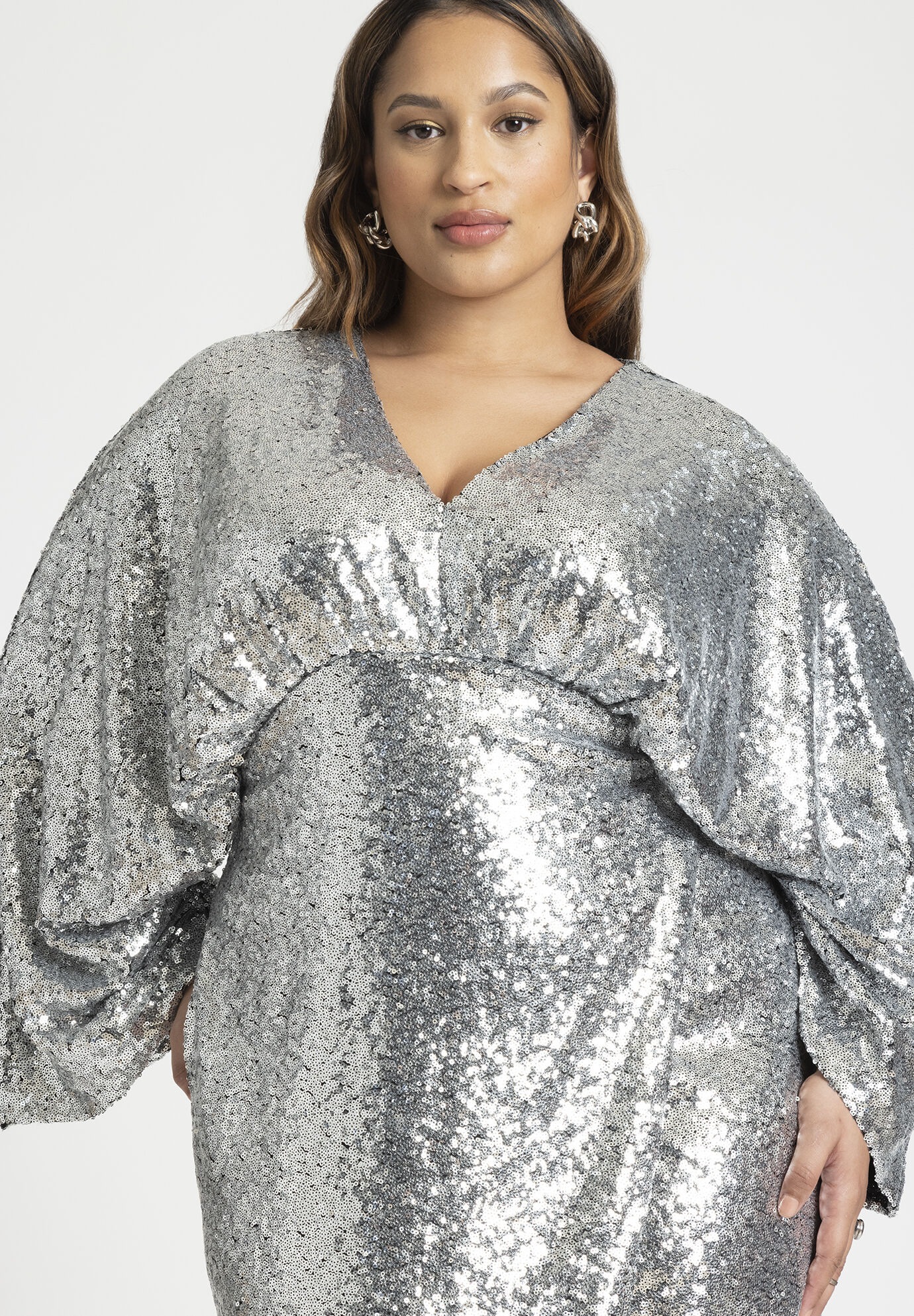 Plus Size V-neck Nylon Dolman Sleeves Mesh Fitted Sequined Pleated Dress
