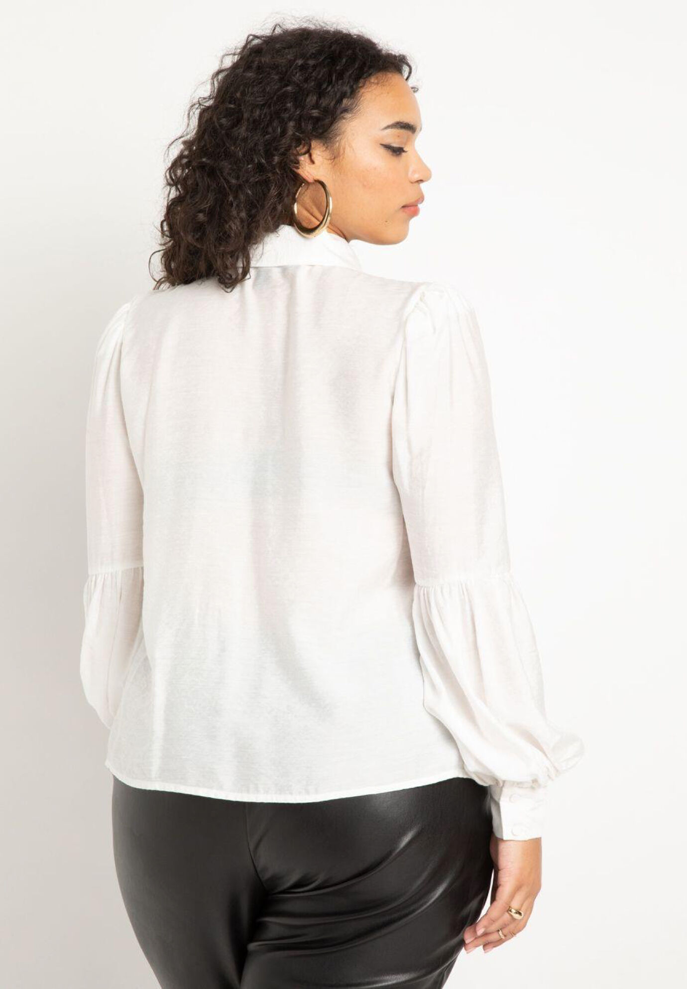 Contrast Bow Puff Sleeve Blouse | Eloquii