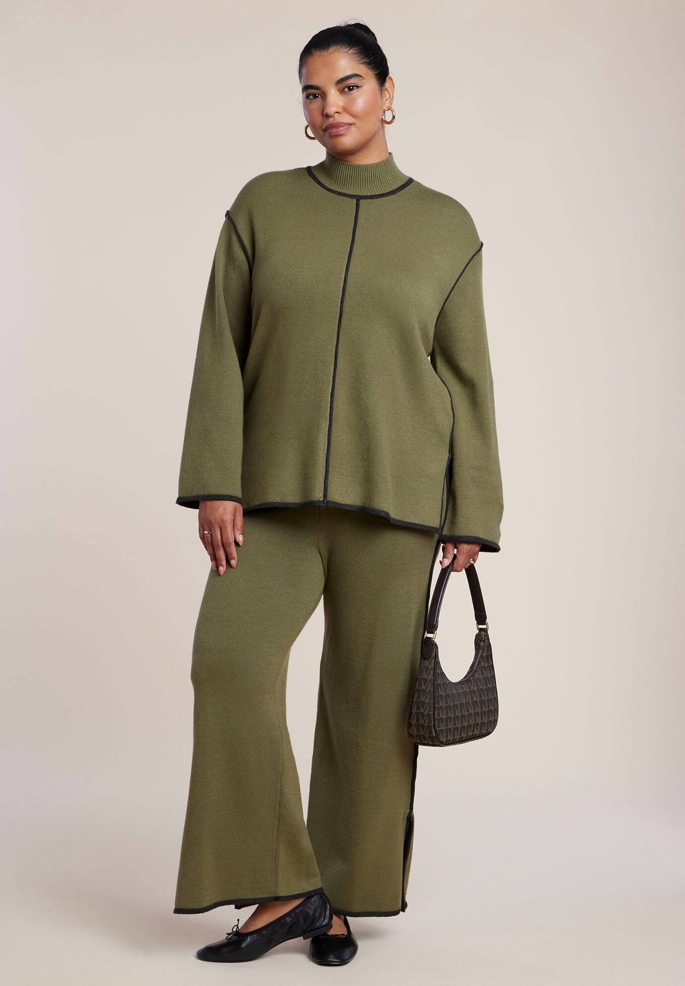 Tipping Detail Side Slit Sweater Pant