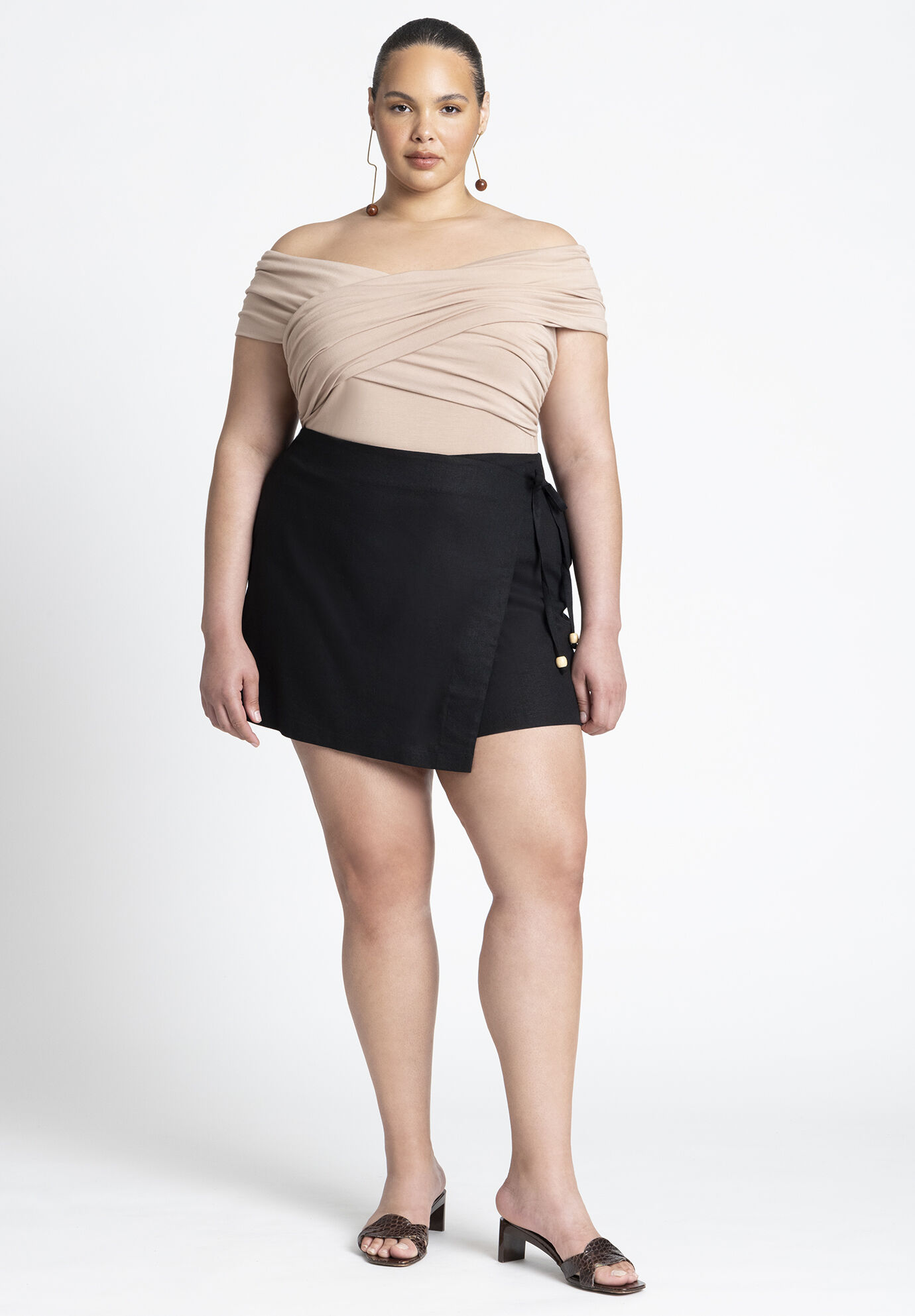 Plus Size Women Linen Skort With Beads By (size 28)