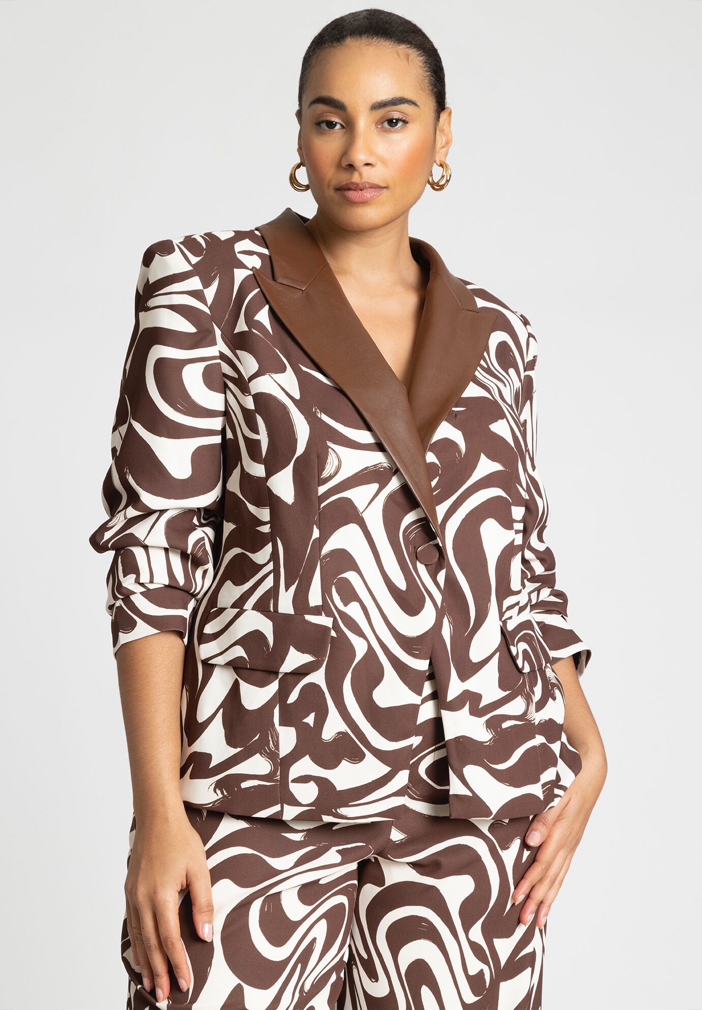 Plus Size Women Printed Blazer With Faux Leather Collar By ( Size 32 )