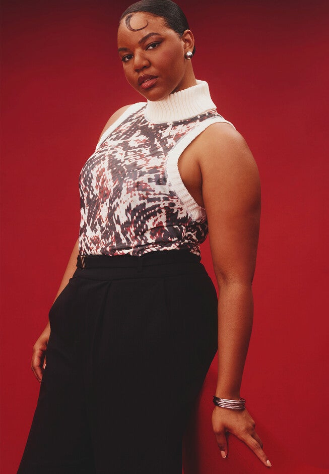 Sleeveless Printed Turtleneck Sweater, CERISE SNAKE PRINT, alternate image number null