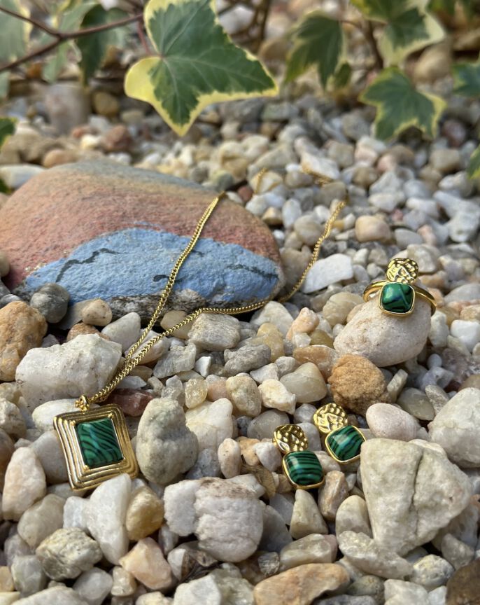 Renee Ring, GOLD AND GREEN, alternate image number 2