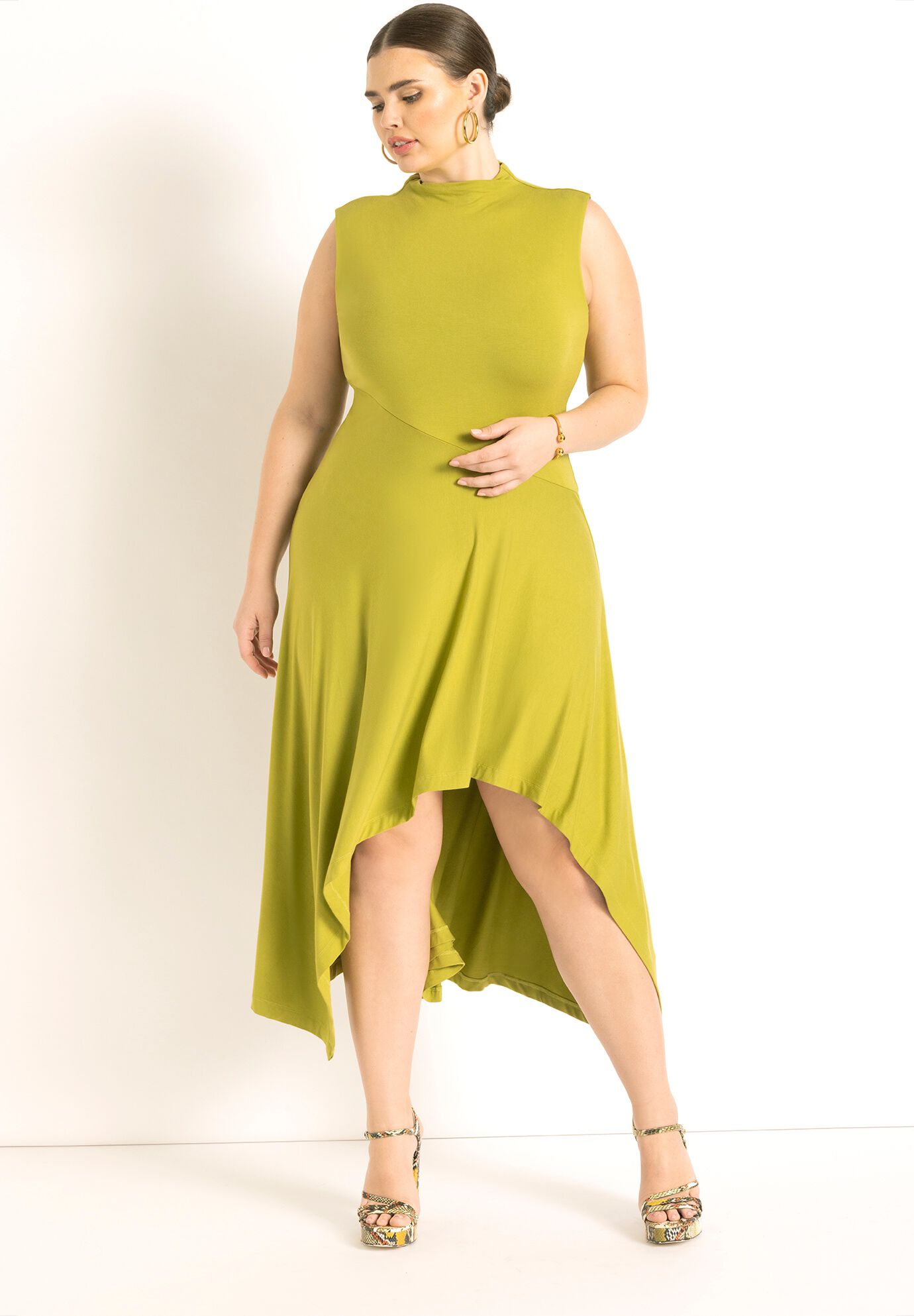Asymmetrical closing dress cheap