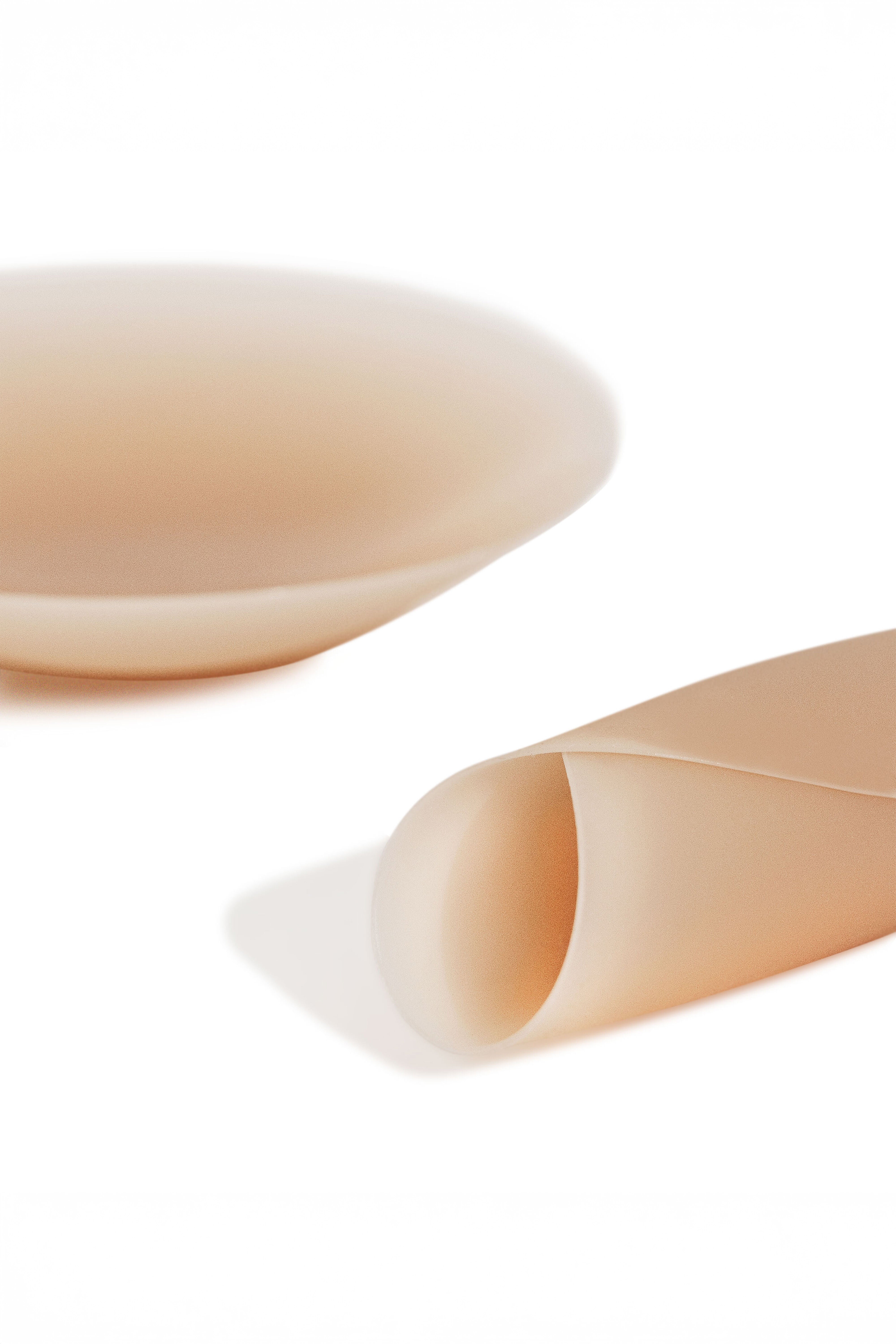 Non-Adhesive No-Show Reusable Nipple Covers, No 3 Buff / Beige, alternate image number 1