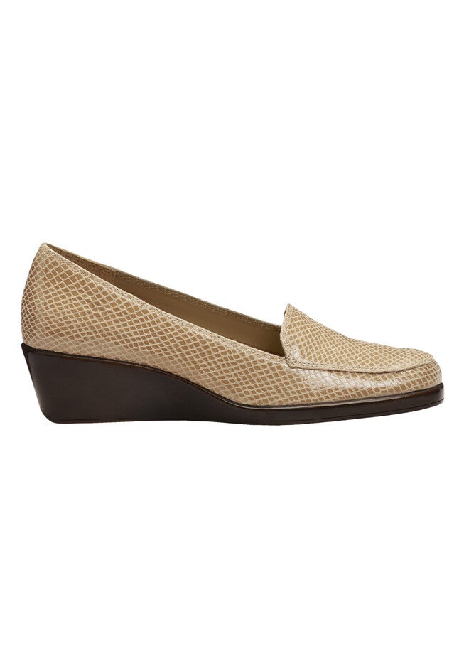 Final Exam Loafer by Aerosoles®, , alternate image number 3