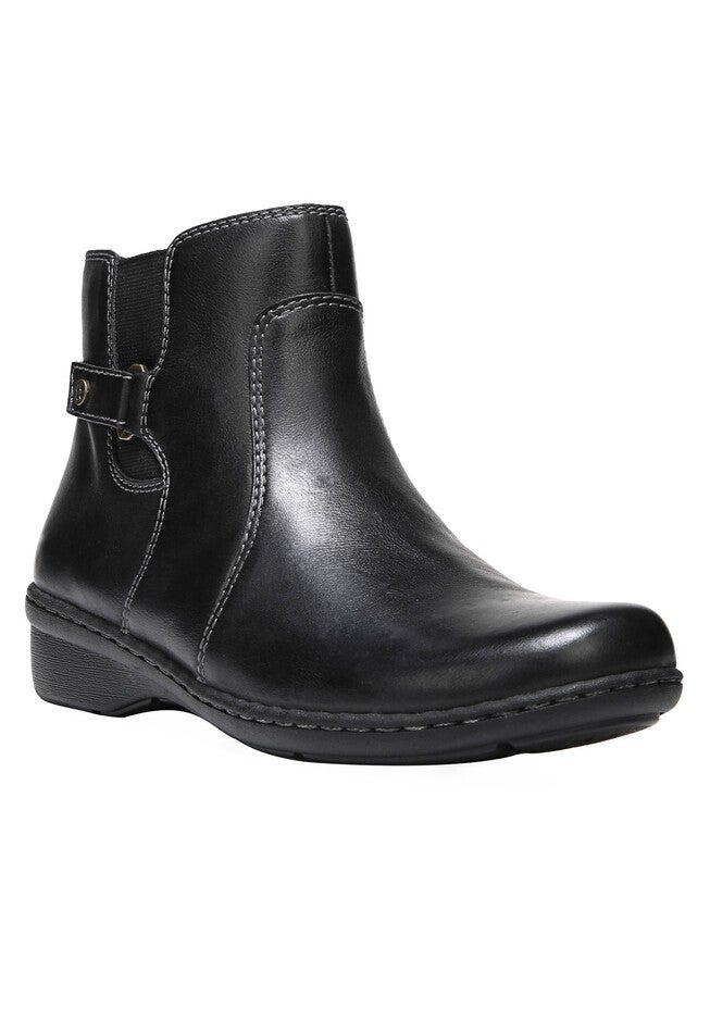 Rylen Booties by Naturalizer®, BLACK, hi-res image number null