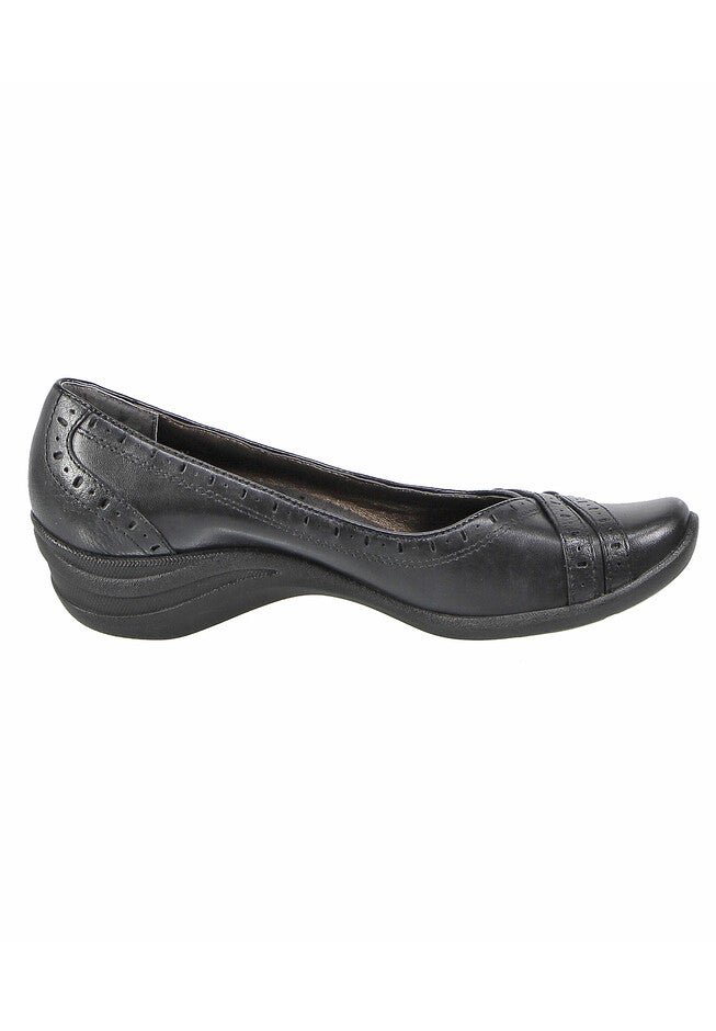 Burlesque Slip-on by Hush Puppies, , alternate image number null