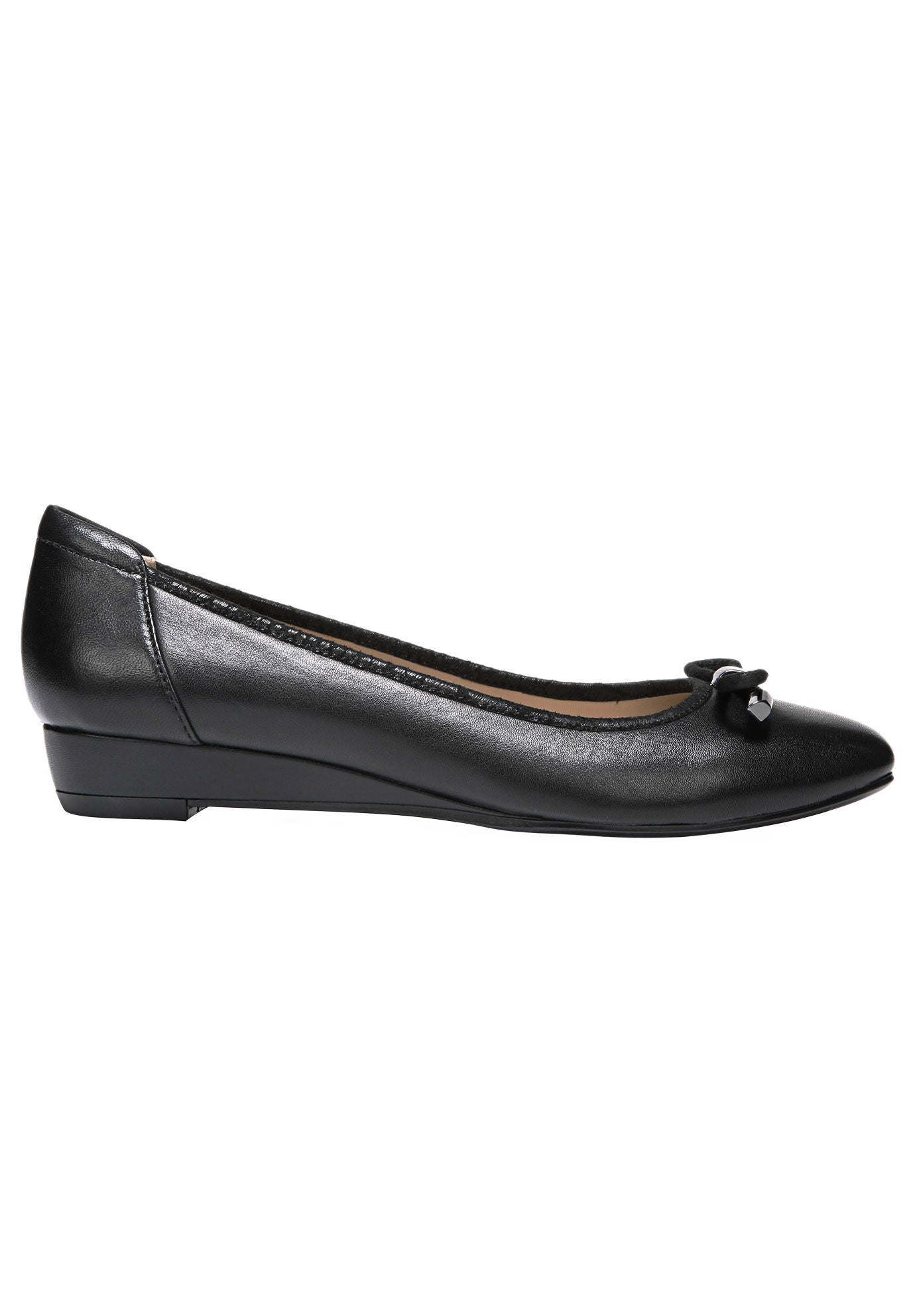 Naturalizer dove flats sale