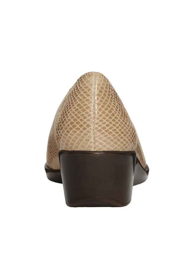 Final Exam Loafer by Aerosoles®, , alternate image number 1