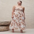 Pintuck Flare Maxi Dress image number null