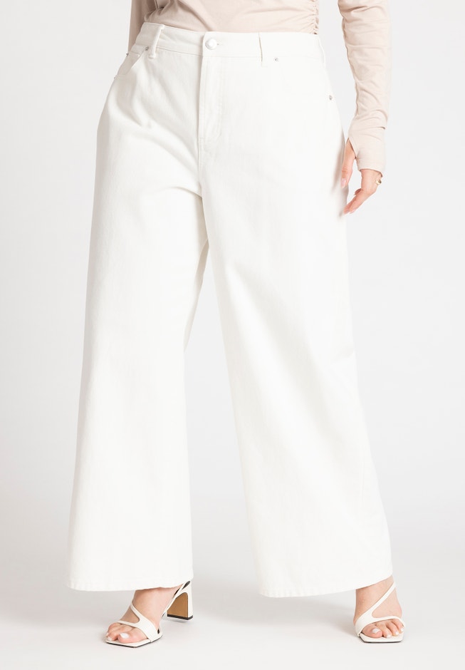 The Yvette Rigid Wide Leg Jean image number null