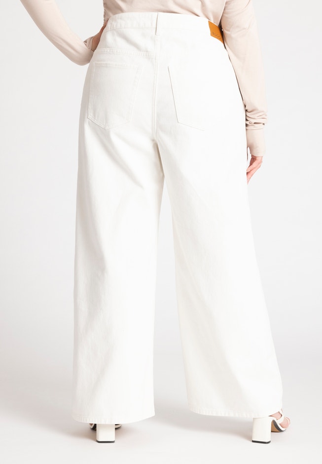 The Yvette Rigid Wide Leg Jean image number null