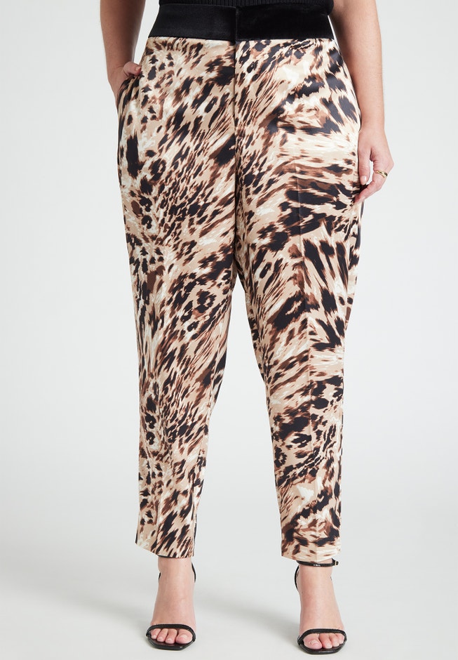 Velvet Waistband Printed Pant image number 1