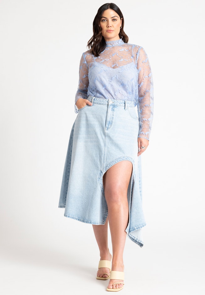 Back Tie Lace Top image number null