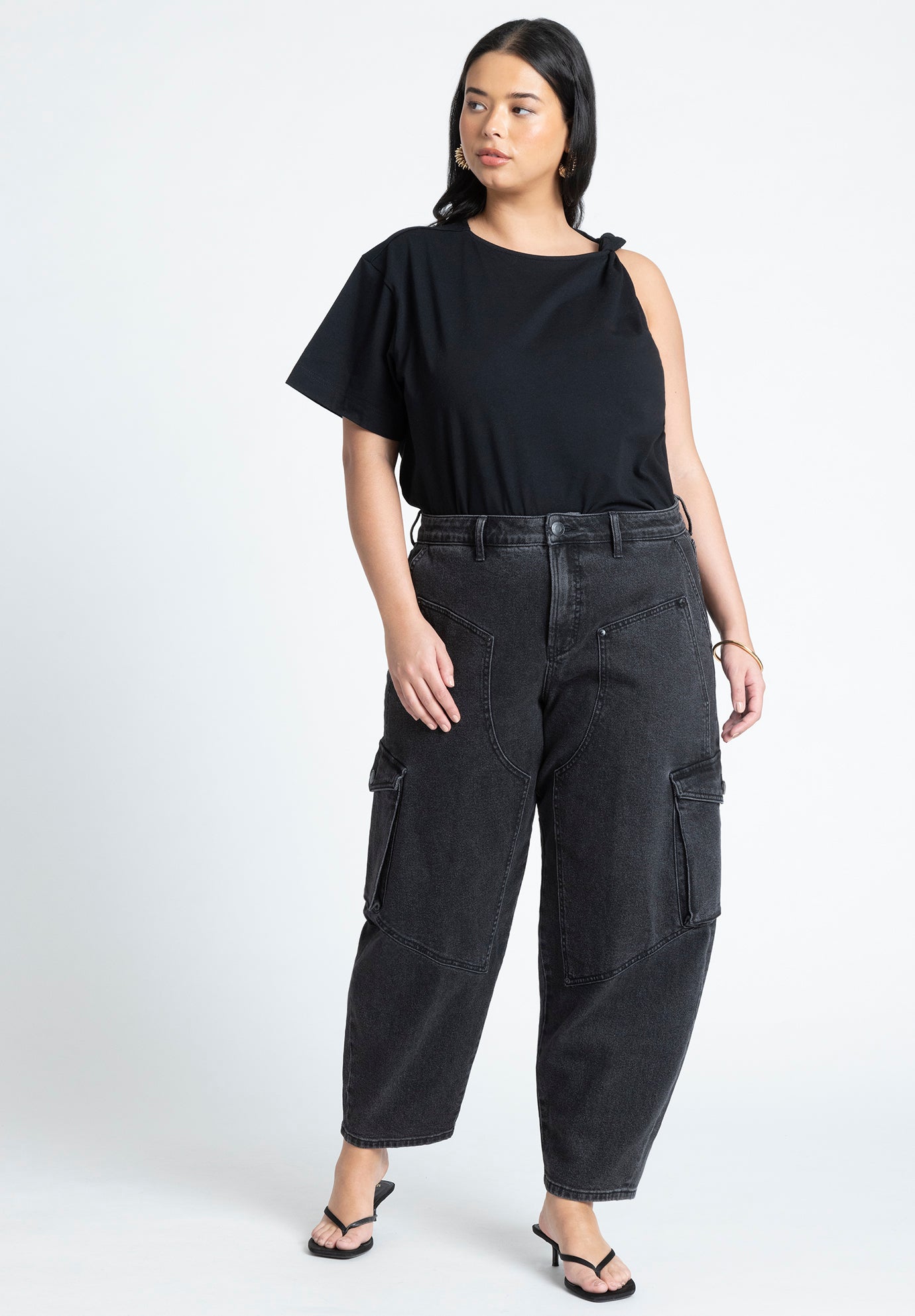 Twist Shoulder Tee image number 3