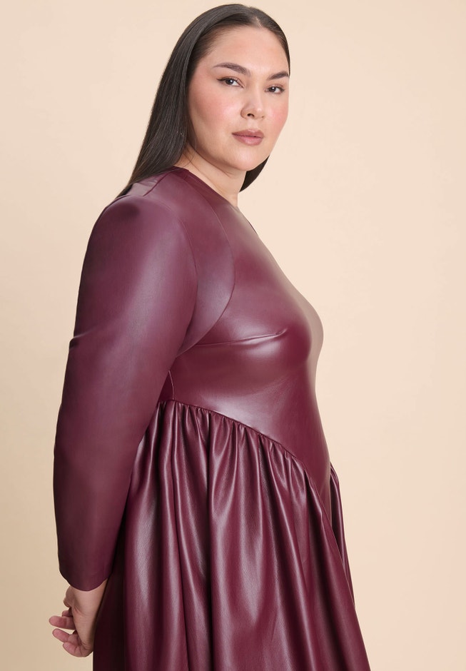 Faux Leather Layering Sleeves image number 2