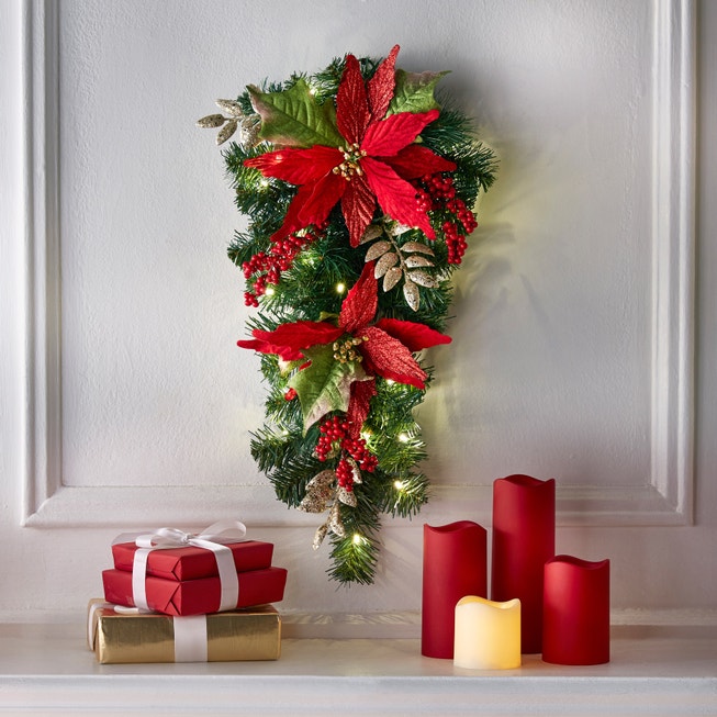 24" Pre-Lit Poinsettia Swag image number null