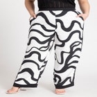 Pull On Border Detail Pant image number null