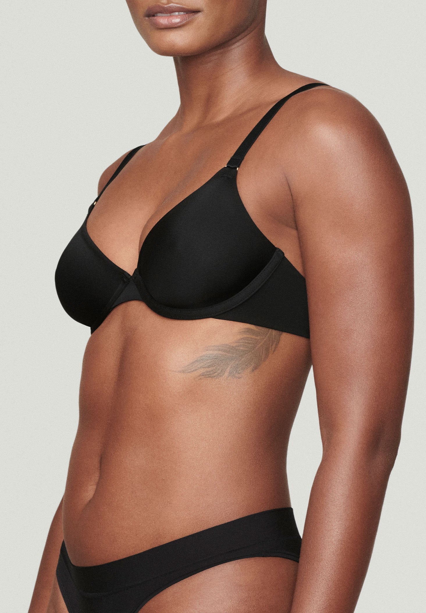 The Triangle - Micro image number 3