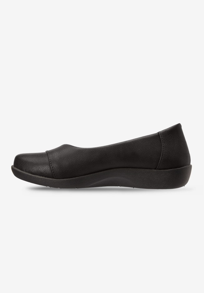 The Gab Faux Leather Slip On Flat image number 3