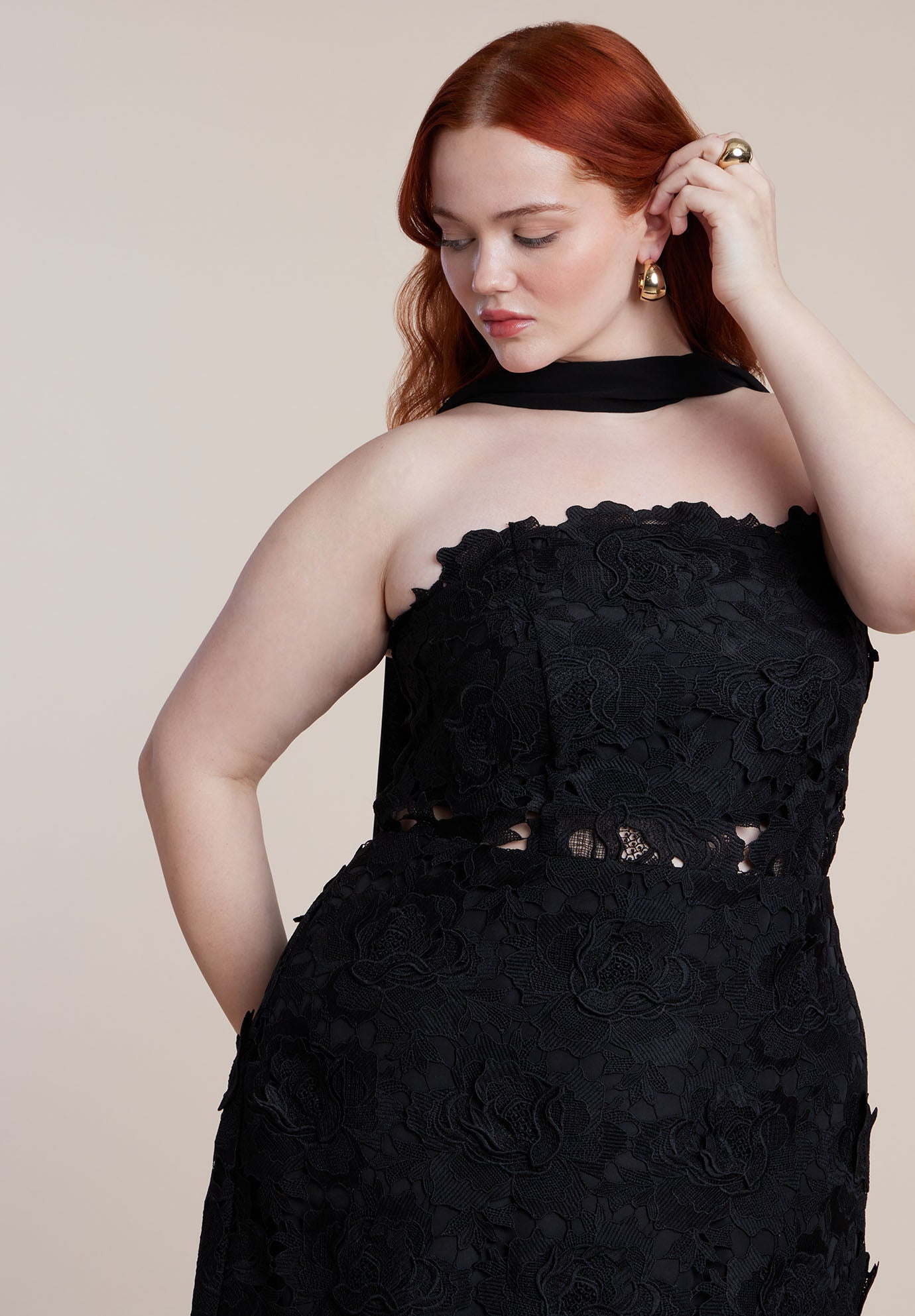 Strapless Lace Dress With Scarf image number 2