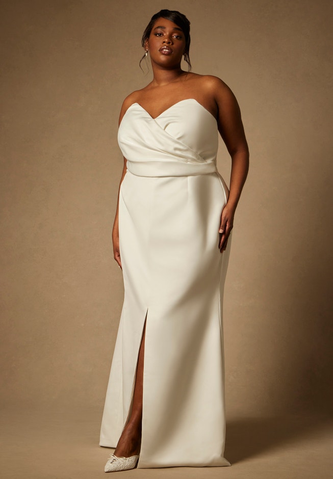 Bridal by ELOQUII Sculptural Gown With Removable Skirt image number null